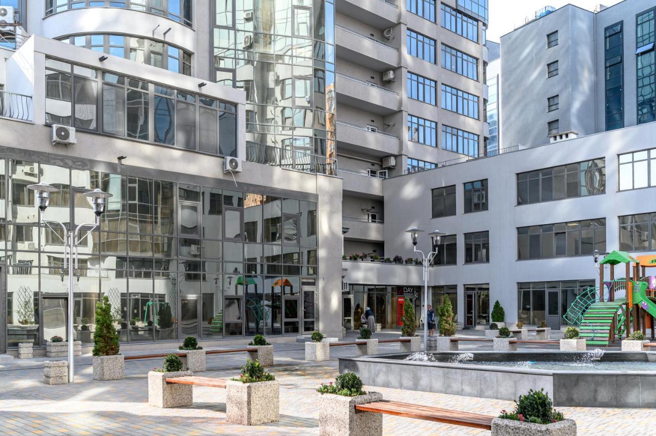 Gagarin Plaza 63 Apartman Odessza Kültér fotó