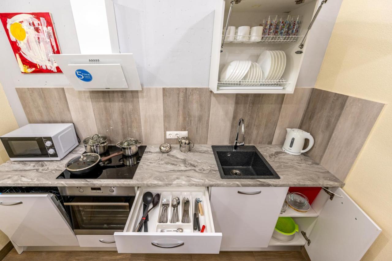 Gagarin Plaza 63 Apartman Odessza Kültér fotó
