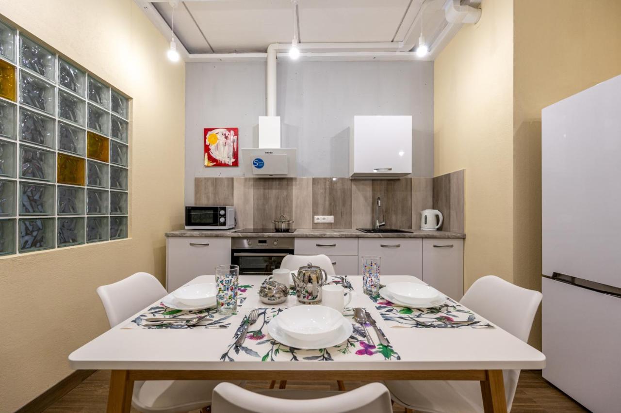 Gagarin Plaza 63 Apartman Odessza Kültér fotó
