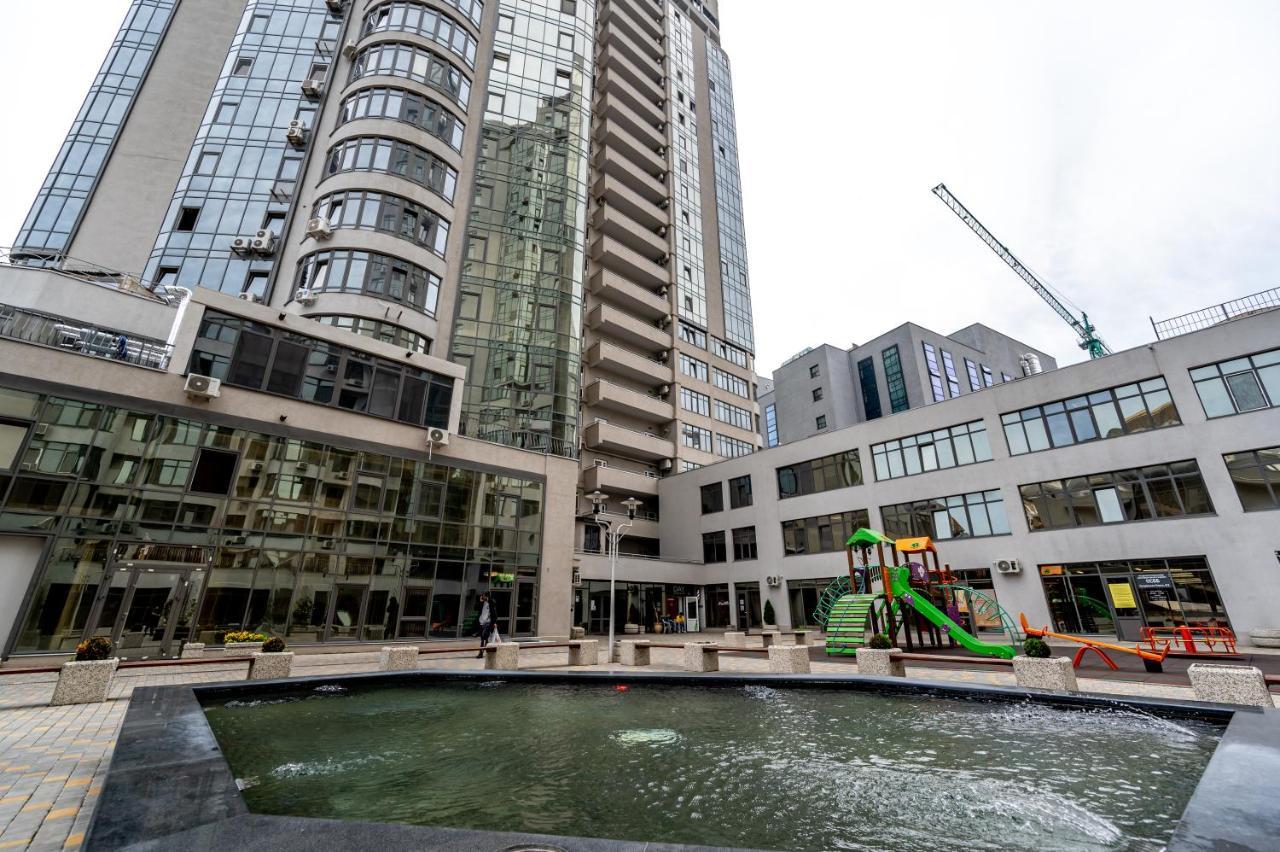Gagarin Plaza 63 Apartman Odessza Kültér fotó